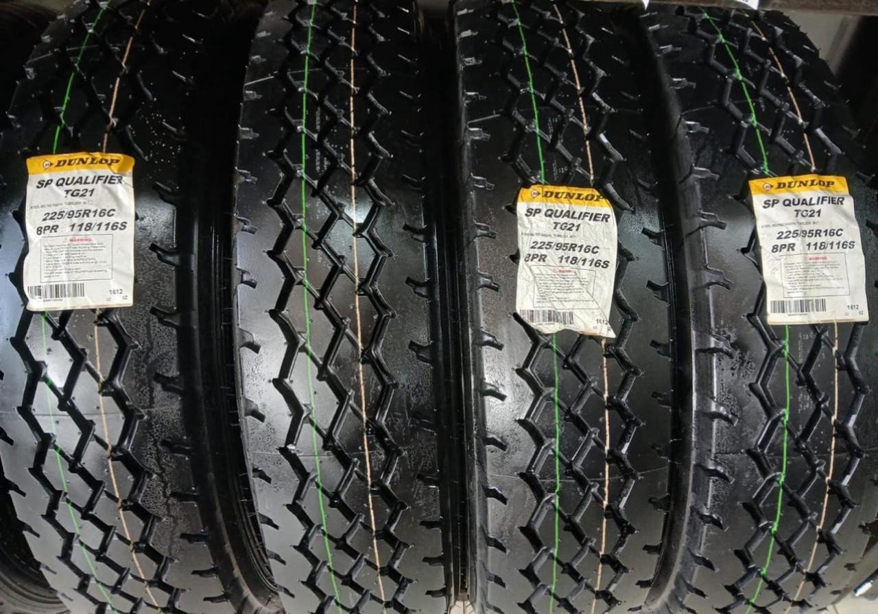 DUNLOP         (225/95R16C8PR 118/116S) -NAJAH REF012