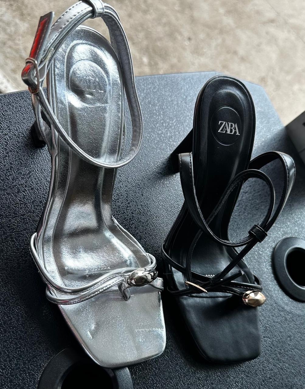 Saltos da Zara doirada cinza e preta-#Stzdczp10#