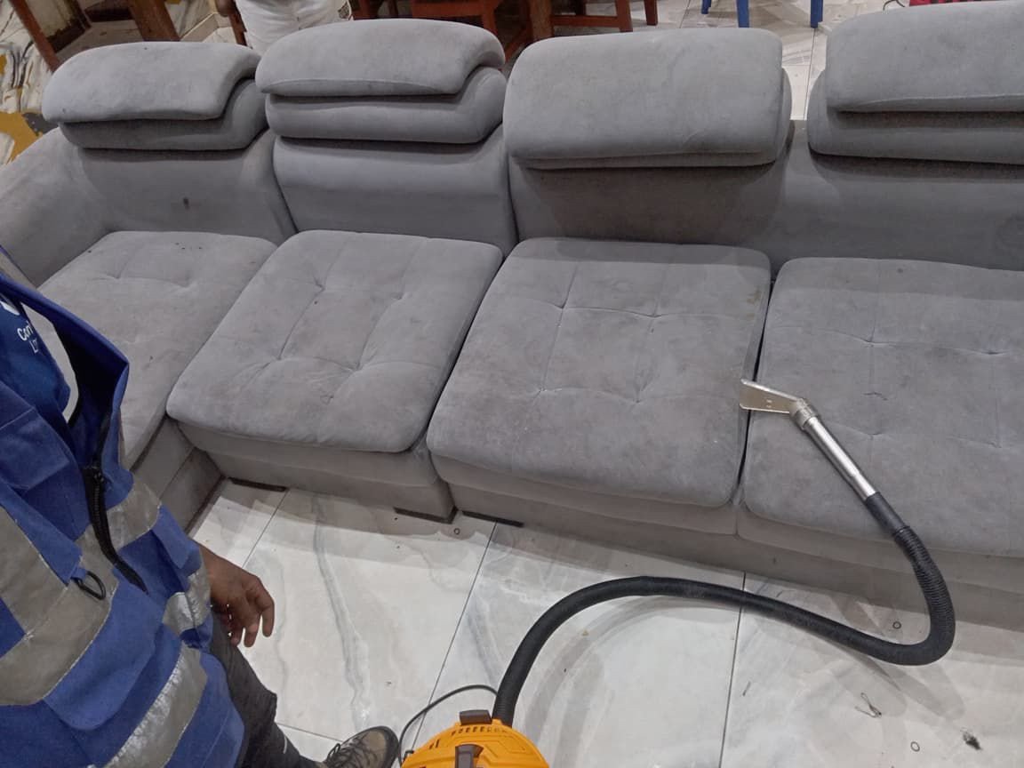 Higienização & de Sofá #Valor Sob consulta