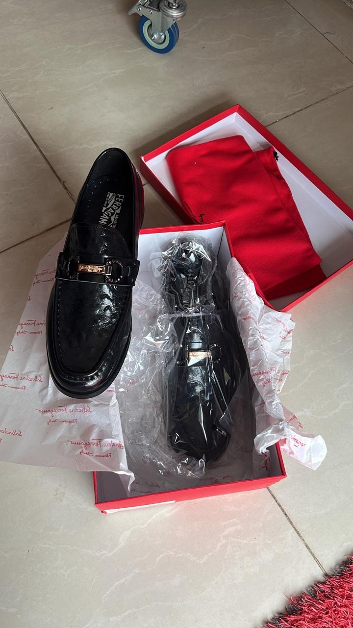 Ténis Ferragamo TF-030